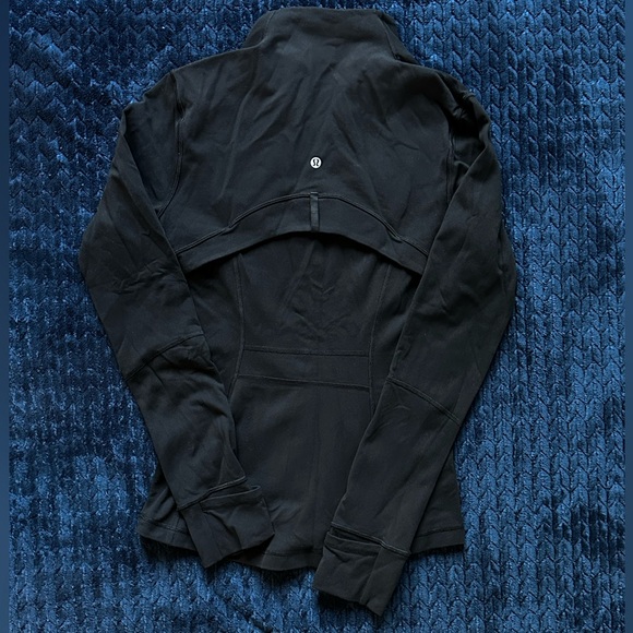 Lululemon Black Define Jacket - Picture 4 of 8
